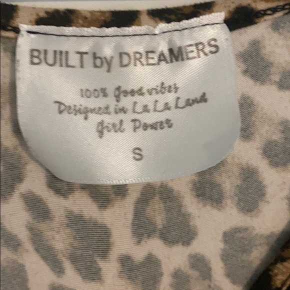 Cheetah Print shirt - Picture 3 of 3